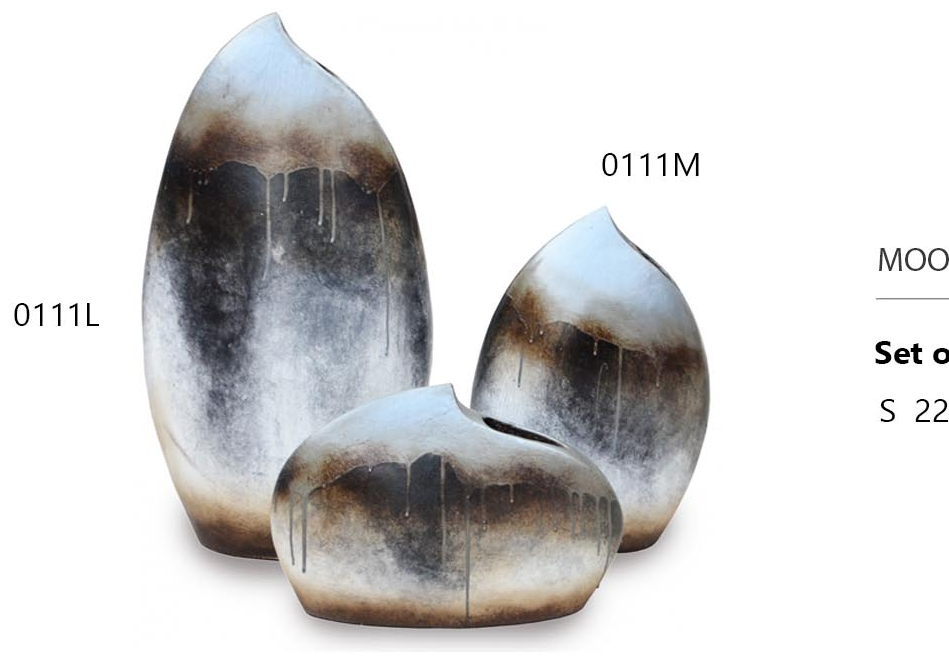 Mood Dekor Set of Three Angel Vases