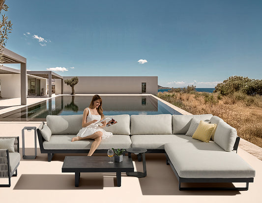 Couture Jardin BREEZE Coffee Table lifestyle