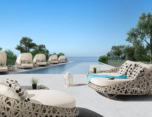 Couture Jardin CURL Double Daybed with Canopy lifestyle