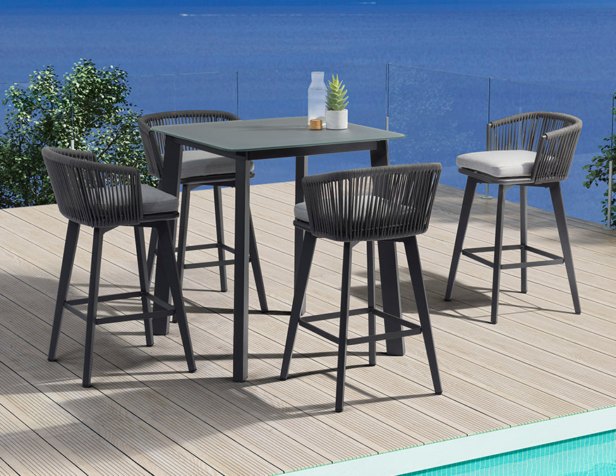 Couture Jardin DIVA Bar Stool lifestyle
