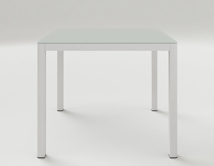 Couture Jardin ELLA Bar Table lifestyle
