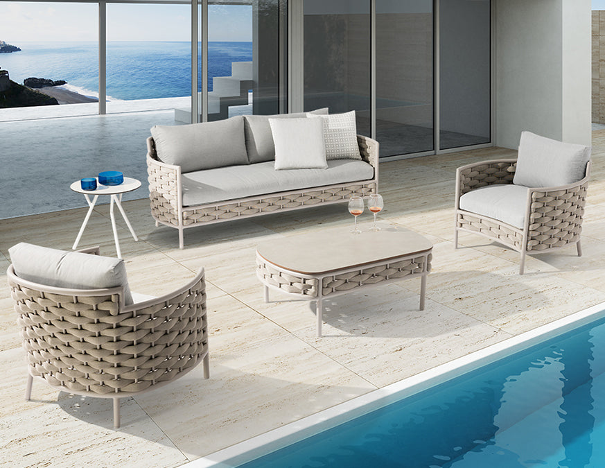 LOOP Armchair
