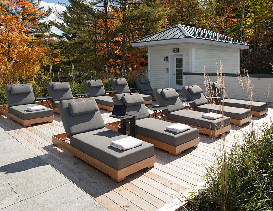 Couture Jardin SKY Chaise Lounge lifestyle