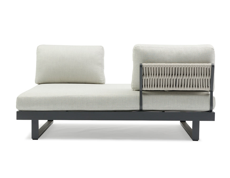 Couture Jardin BREEZE Island With Two Moving Backs lifestyle