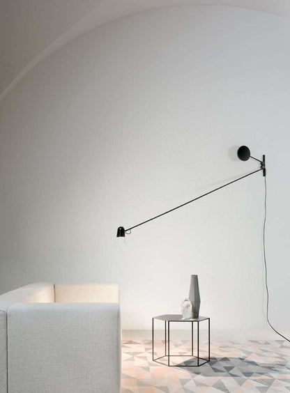 Luceplan Counterbalance Wall Lamp black