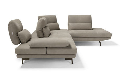 Le Bambole sectional with chaise, tilting armrest, adjustable backrests and metal legs in taupe upholstery, front cutout view