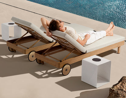 Couture Jardin LOUNGE Chaise Lounge lifestyle